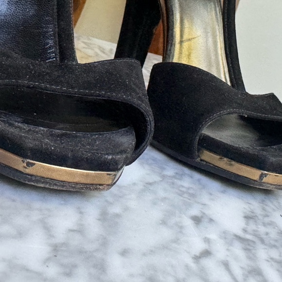 Gucci suede ankle strap heels size European 38,5 - Picture 5 of 7